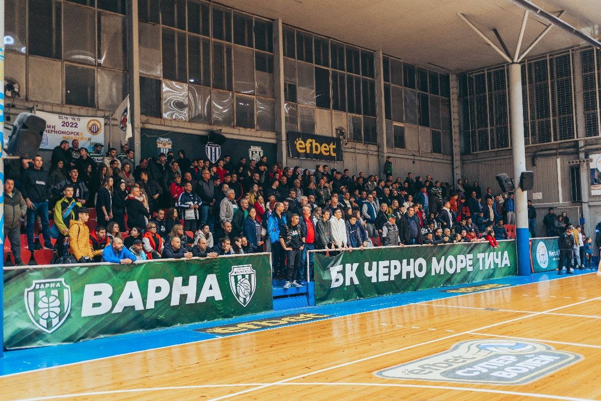 Черно море Тича